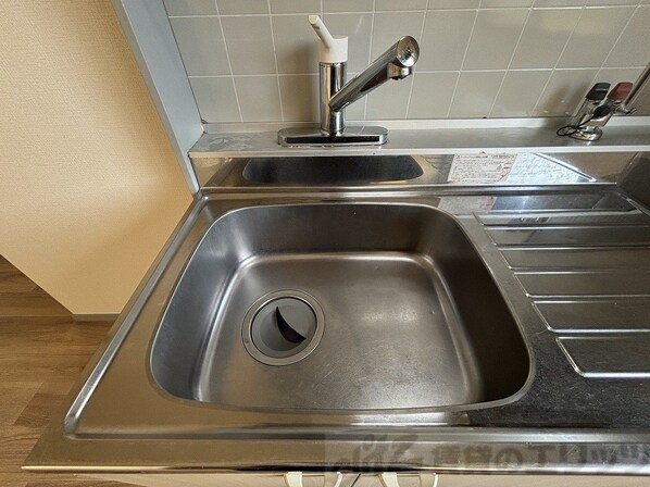 サンビレッヂ新和B棟の物件内観写真